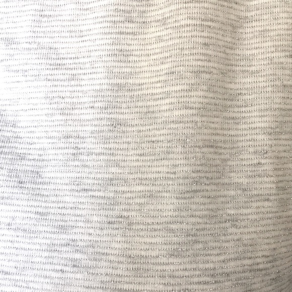 3/$20 EUC LOFT Silver Shimmer Stripe Long Sleeve Tee, size Large ❤️ - Picture 7 of 10